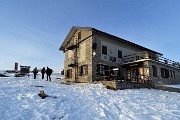 Sulle nevi del Rif. Gherardi (1650 m) e dell’ex-rif. C. Battisti (1670 m) ai Piani d’Alben l’8 febbraio 2019- FOTOGALLERY